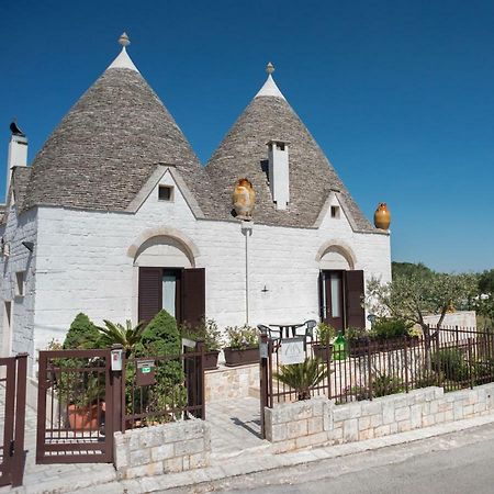 Grandi Trulli Bed & Breakfast Алберобело Екстериор снимка